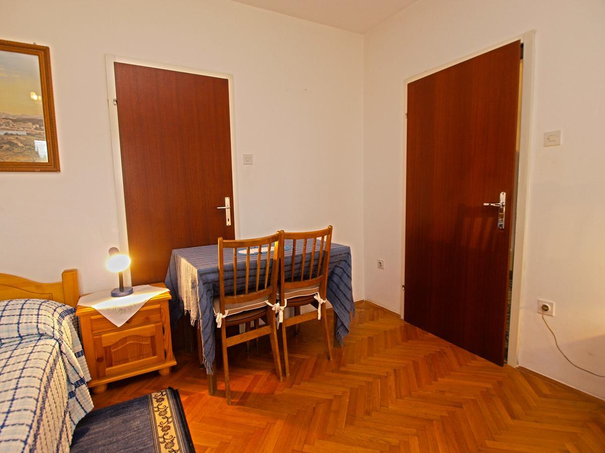 Rooms Milan 1370 Rovinj Kültér fotó