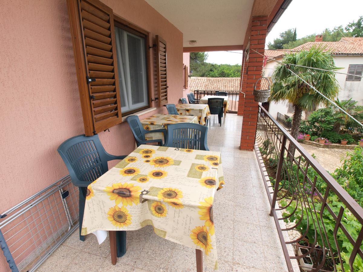Rooms Milan 1370 Rovinj Kültér fotó