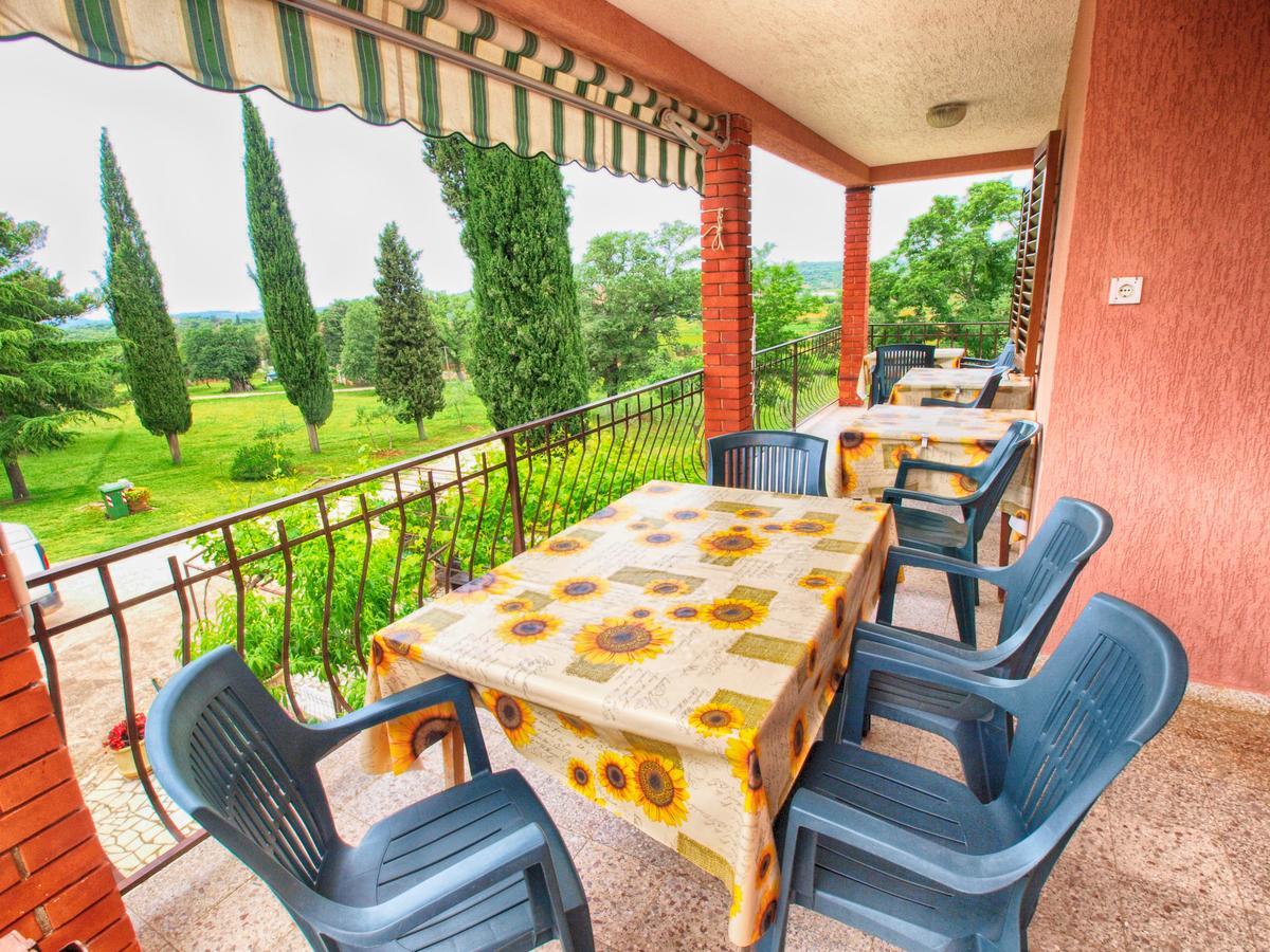 Rooms Milan 1370 Rovinj Kültér fotó
