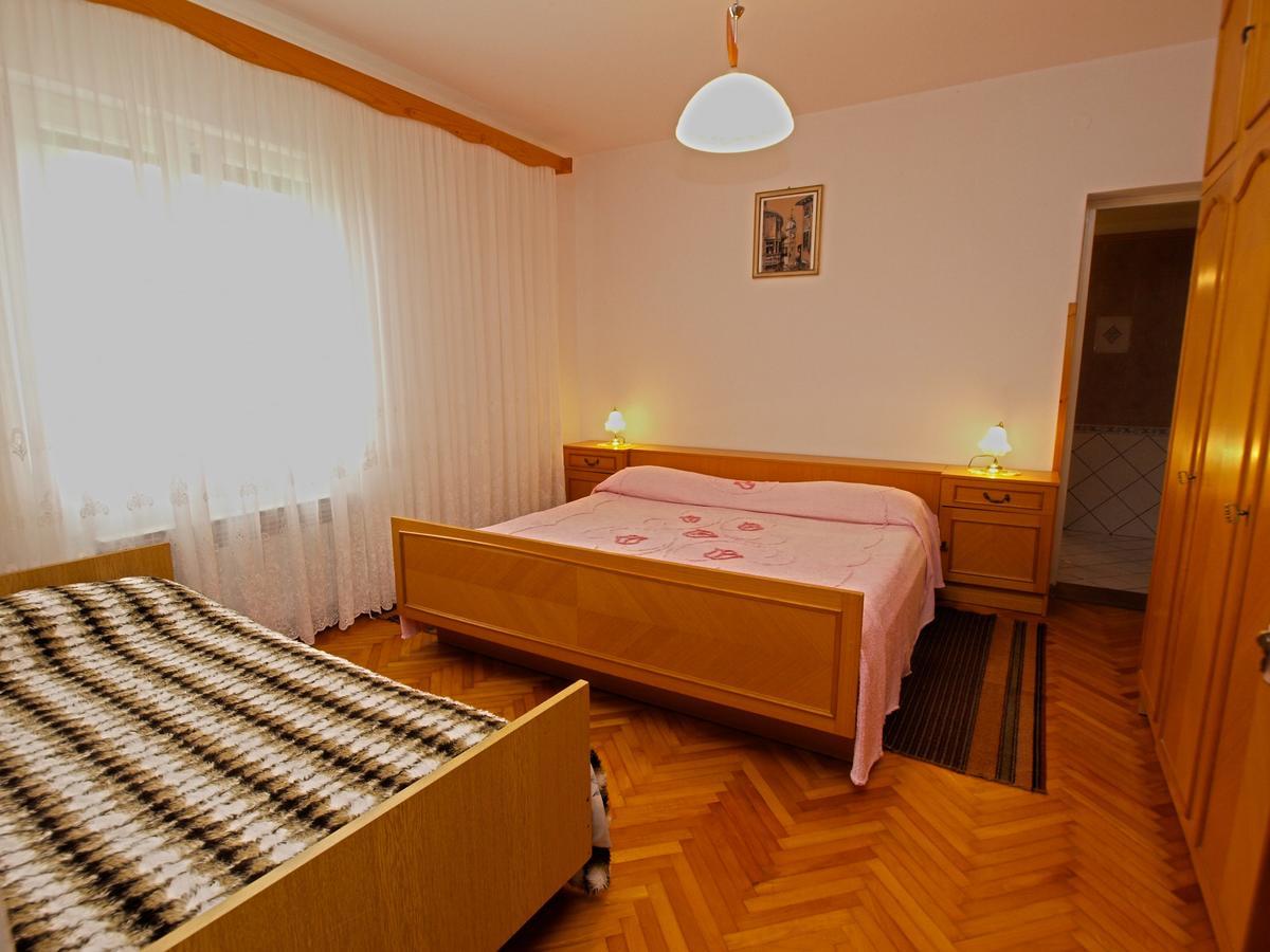 Rooms Milan 1370 Rovinj Kültér fotó