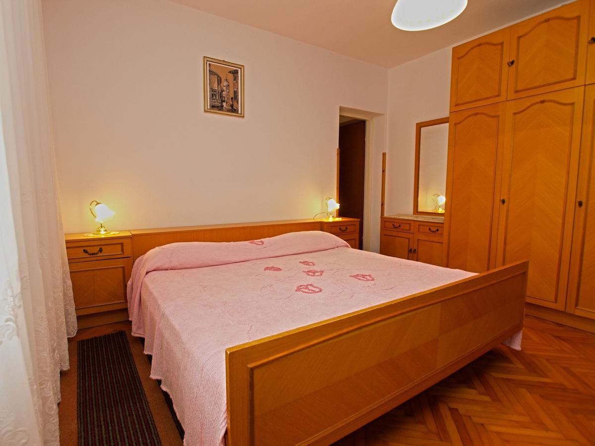Rooms Milan 1370 Rovinj Kültér fotó